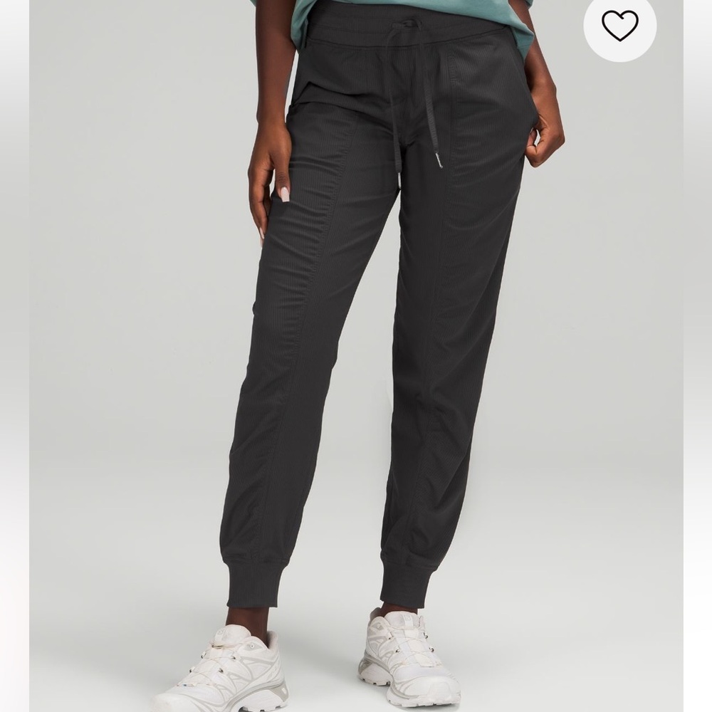 Lululemon Women’s Azure Joggers